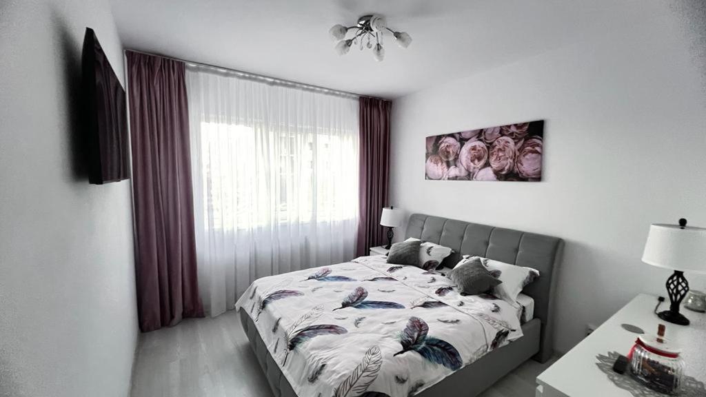 One Apartment Militari Bucharest Exterior photo